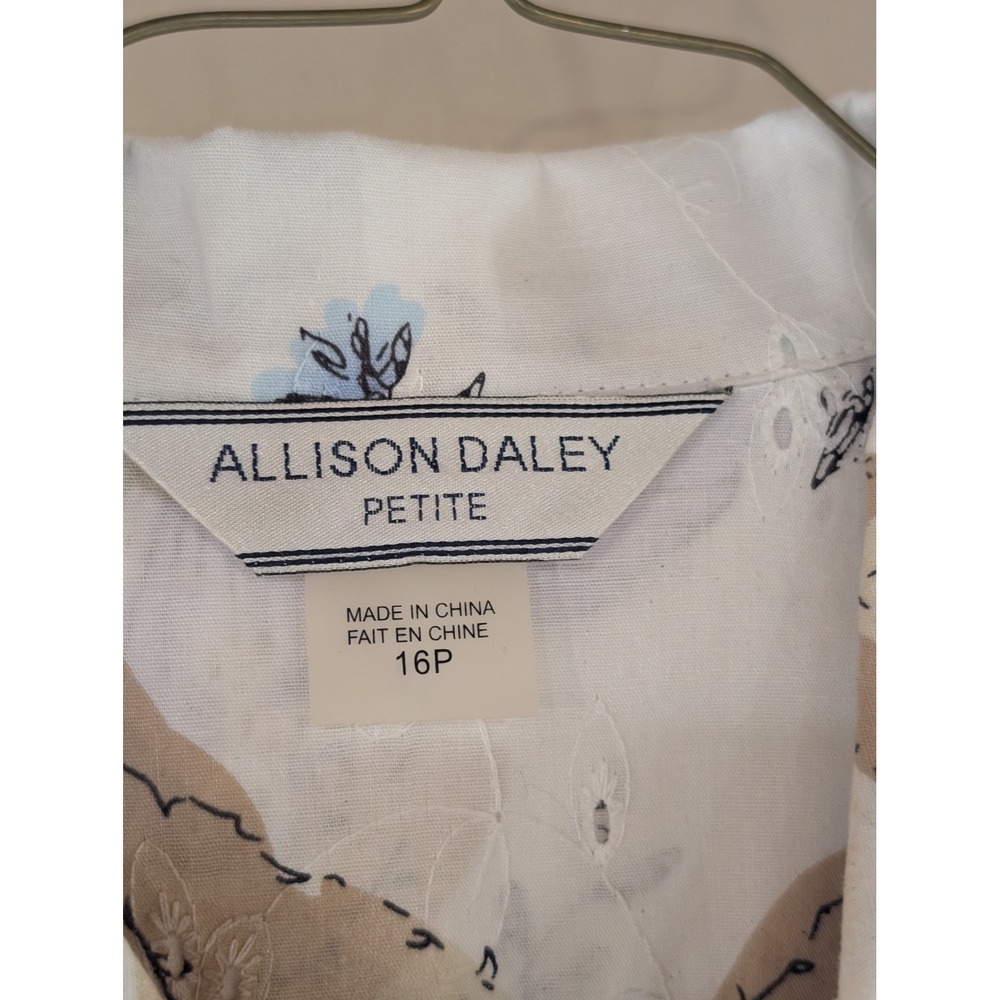 ALLISON DALEY Petite 16P Blouse White Purple Floral 3/4 Sleeve Button Eyelet - Picture 2 of 3